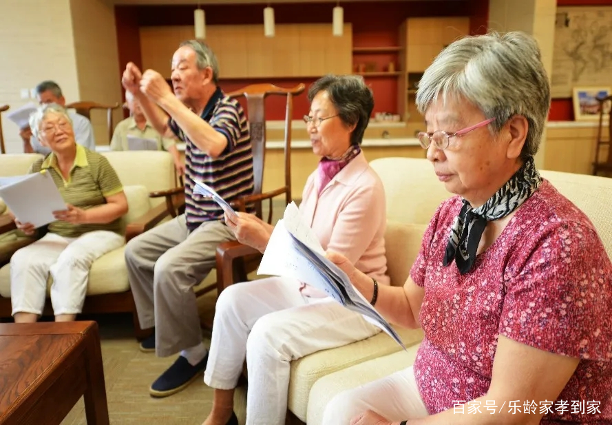 養(yǎng)老院雖好，但家庭照護床位更不賴，新型養(yǎng)老模式，多重選擇(圖2)
